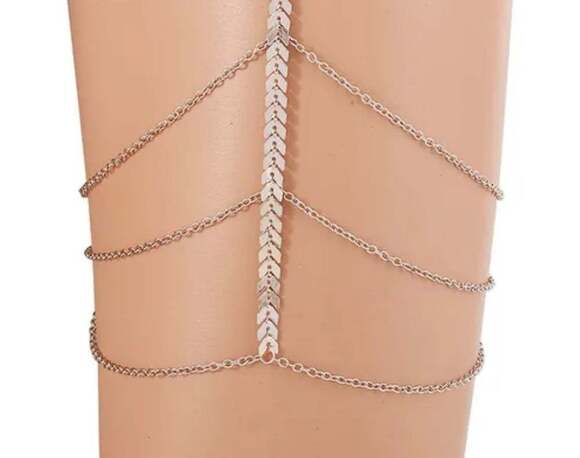 Layered Leg Chain In Silver - Picture 2 of 5